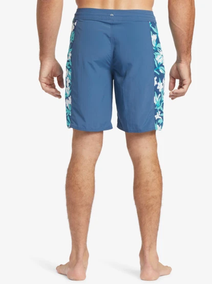 Quiksilver Waterman Cliffside Solid 19" Boardshorts - Image 7