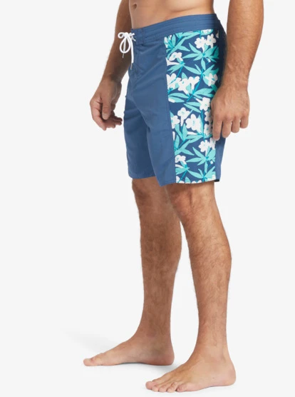 Quiksilver Waterman Cliffside Solid 19" Boardshorts - Image 4
