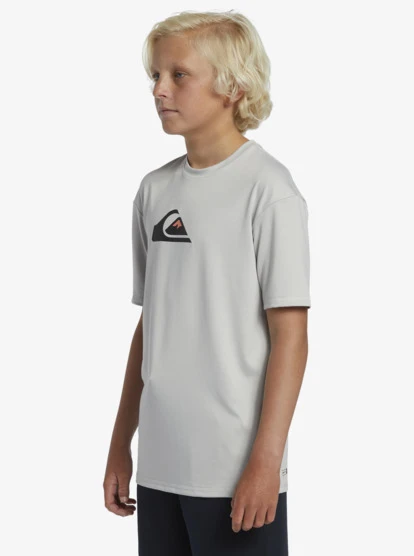 Quiksilver Boy's 8-16 Solid Streak Short Sleeve UPF 50 Surf T-Shirt - Image 4