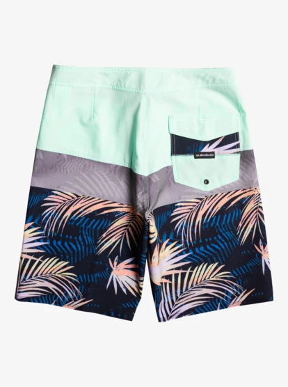 Quiksilver Surfsilk Panel 20" Boardshorts - Image 2