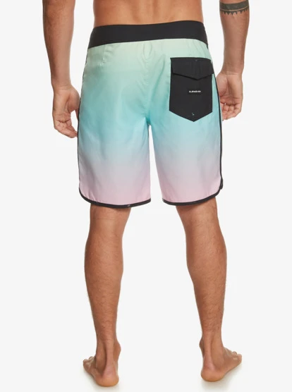 Quiksilver Everyday Scallop 19" Boardshorts - Image 6