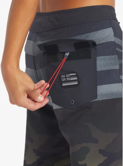 Quiksilver Surfsilk Hawaii Pride 20" Boardshorts - Image 5